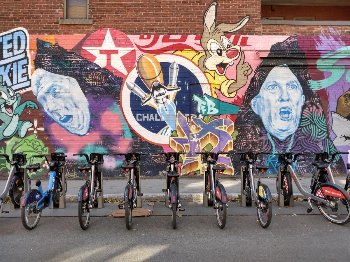 Hellostel Montréal Eksteriør billede